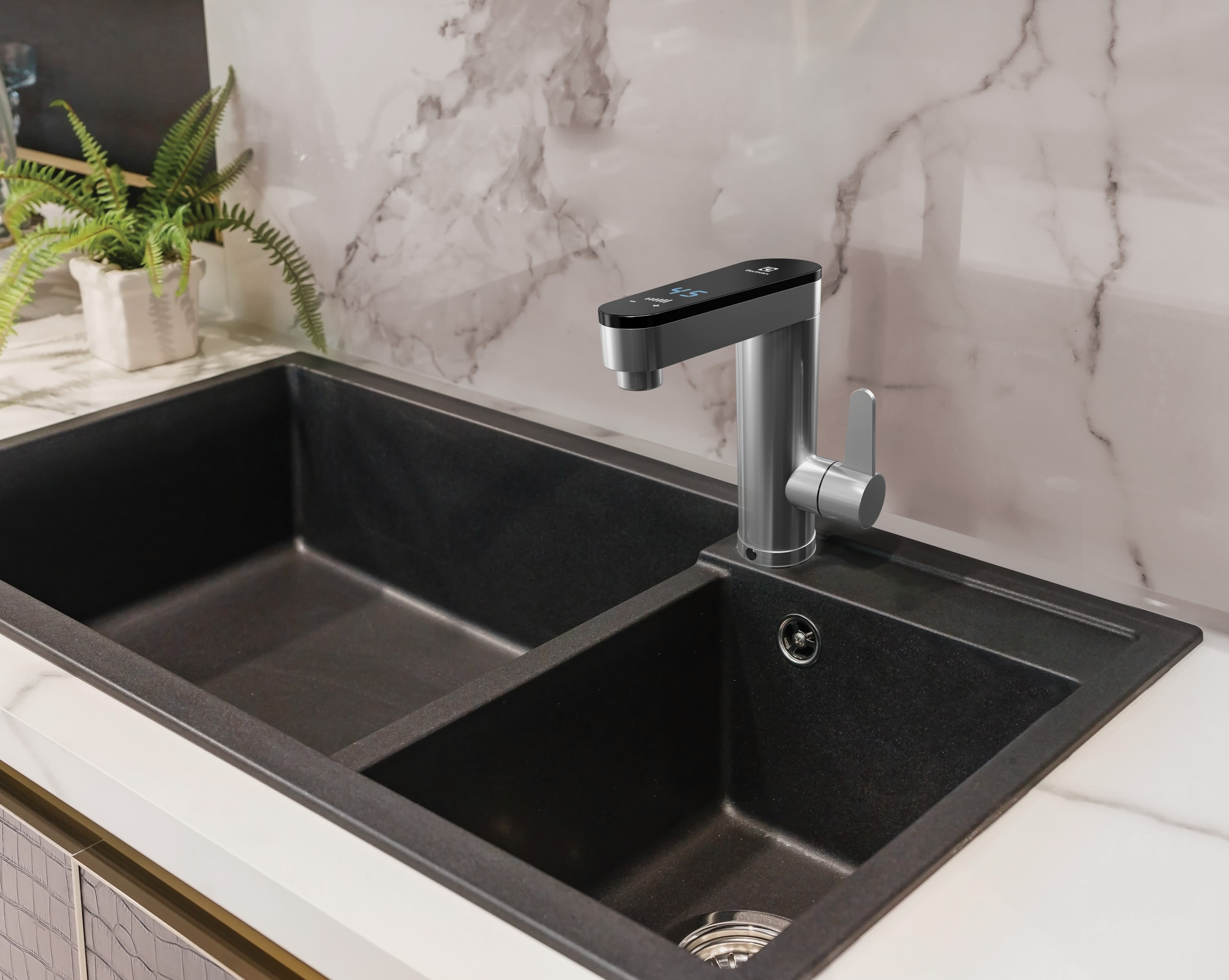 Водонагреватель проточный Electrolux Taptronic Prime — фото 6